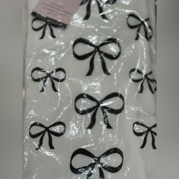 Rachel Zoe BOW Kitchen Towels - Picture 7 of 7